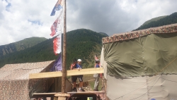 Après une semaine, les scouts se plaisent toujours au camp fédéral dans la vallée de Conches