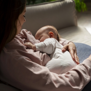 En Suisse, on allaite plus facilement et plus longtemps. Dans le Chablais aussi