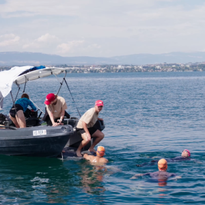 Traversée du Léman à la nage : l'athlète tétraplégique Jonas Bell décroche un record mondial