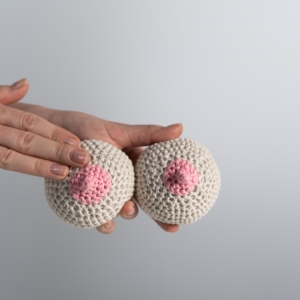 Cancer du sein: entre prise en charge médicale et gestes de solidarité